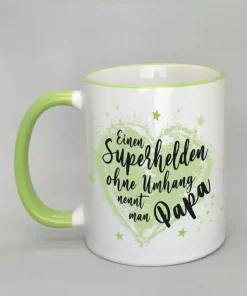Spruchtasse Superheld Papa Rand hellgrün
