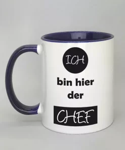 Spruchtasse Ich bin hier der Chef Innenseite dunkelblau