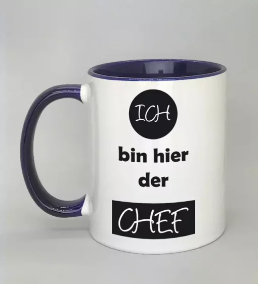 Spruchtasse Ich bin hier der Chef Innenseite dunkelblau