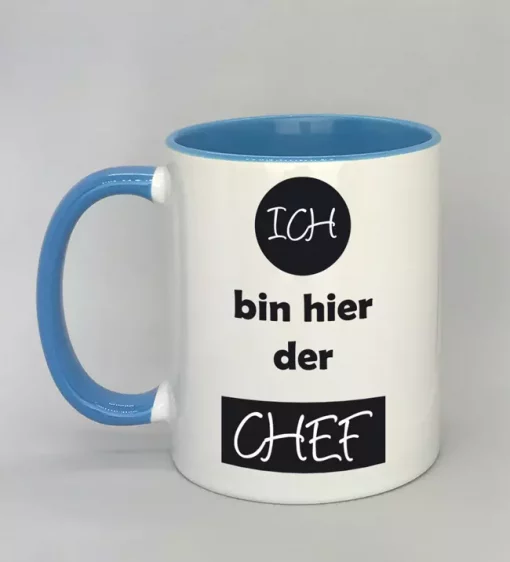 Spruchtasse Ich bin hier der Chef Innenseite hellblau