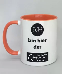 Spruchtasse Ich bin hier der Chef Innenseite rot