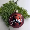 Personalisierte Christbaumkugel rot matt