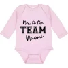 Langarm Baby Body New to the TEAM mit Name pink