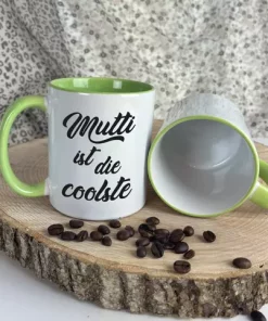 Mutti ist die coolste Spruchtasse in der Anwendung