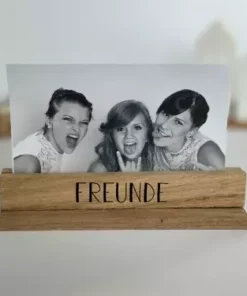 Bilderhalter aus Holz mit Aufdruck