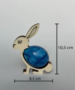 Eierhalter in Hasenform mit mit gefärbtem Ei mit Abmessungen